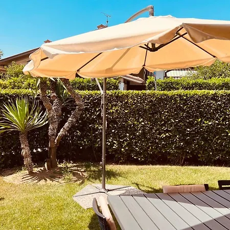 Casa Carollo In Franciacorta- Tra I Laghi Di Iseo E Di Garda Monticelli Brusati